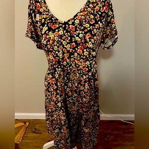 Pretty floral pattern dress